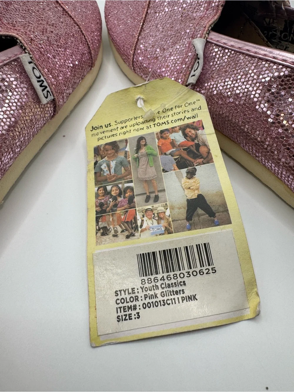 NWT Toms Pink Glitter Classic Slip-On Flats 3Y